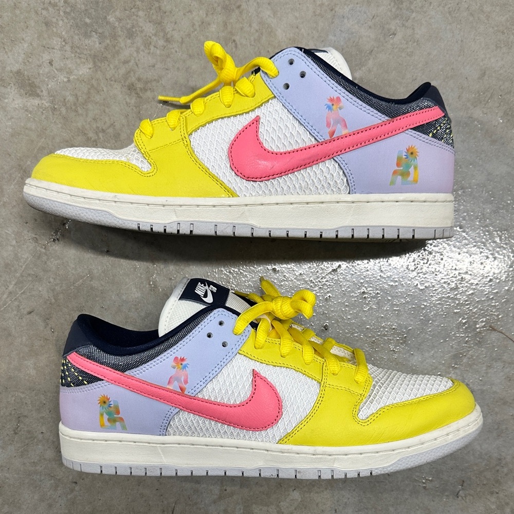 Nike SB dunk low Be True